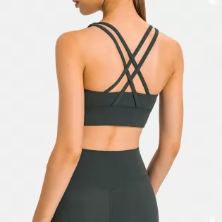 Crossed straps sports bra, shockproof upgrade, not easy to slide.